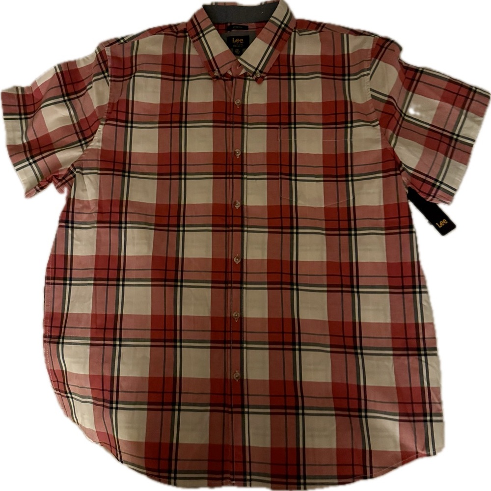 NWT Lee Men's Red and Black Plaid Button Down Shirt - Picture 4 of 7